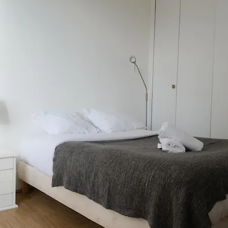 Parisian Close To Champs Elysees - 4pax * París